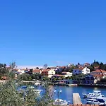 Sandy Apartman Lukoran